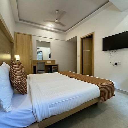 Hotel Galaxy Bombay Eksteriør billede