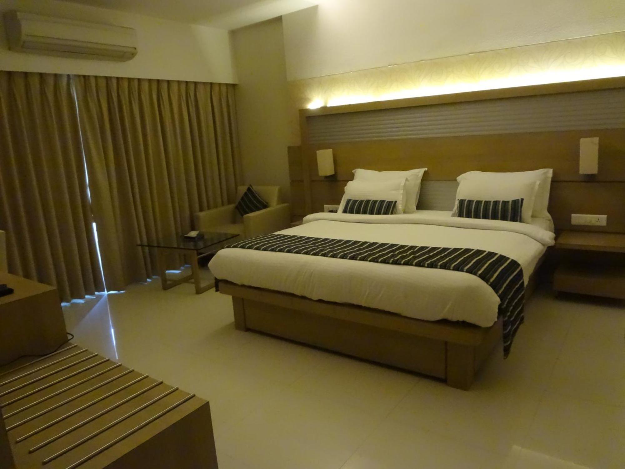 Hotel Galaxy Bombay Eksteriør billede