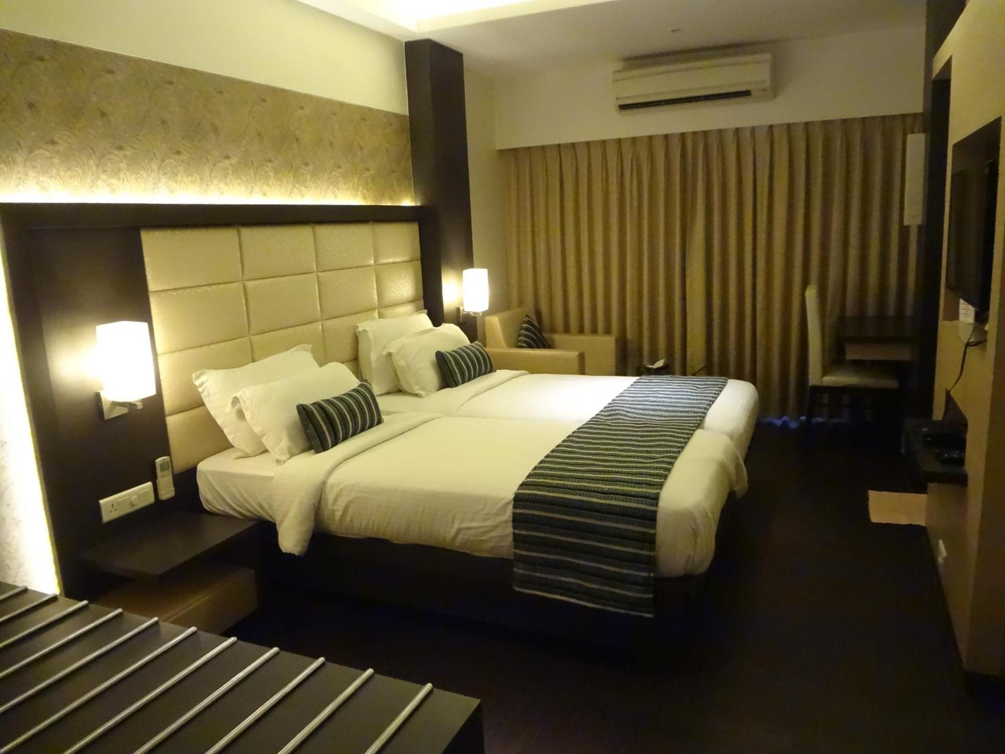 Hotel Galaxy Bombay Eksteriør billede