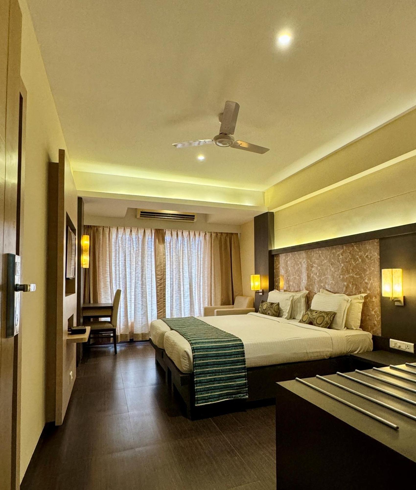 Hotel Galaxy Bombay Eksteriør billede