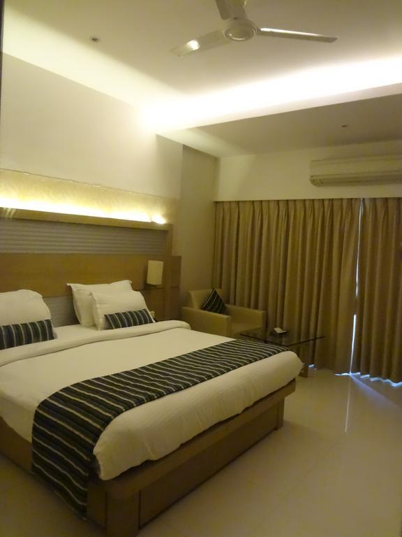 Hotel Galaxy Bombay Eksteriør billede