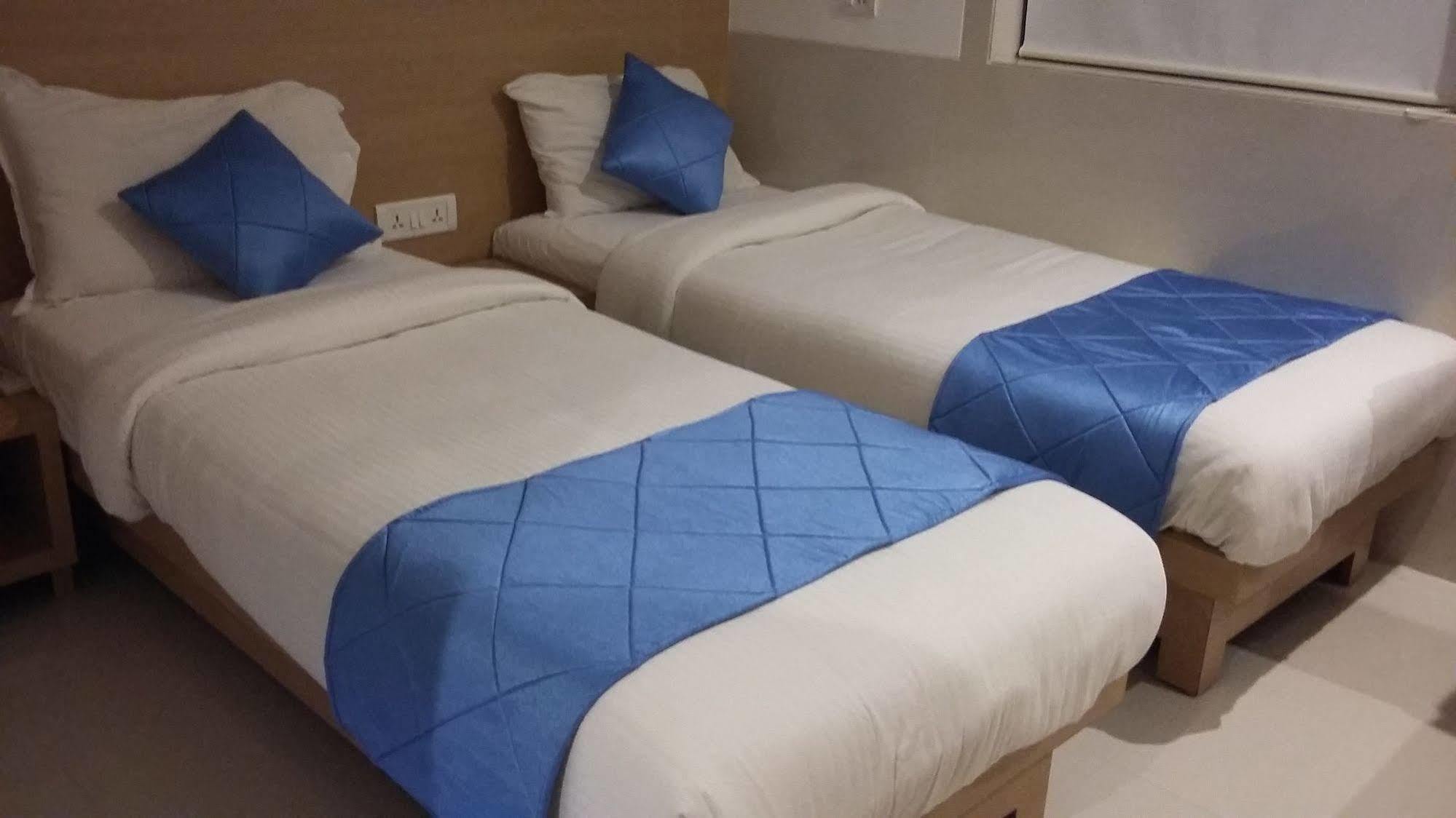 Hotel Galaxy Bombay Eksteriør billede